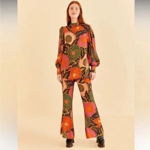 Farm Rio Vintage Garden Satin Flare Pants Womens Small NWT Luxe Boho